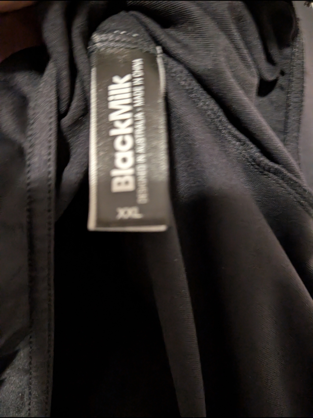 Blackmilk Matte Black 3/4 Sleeve Bodysuit - Picture 3 of 6